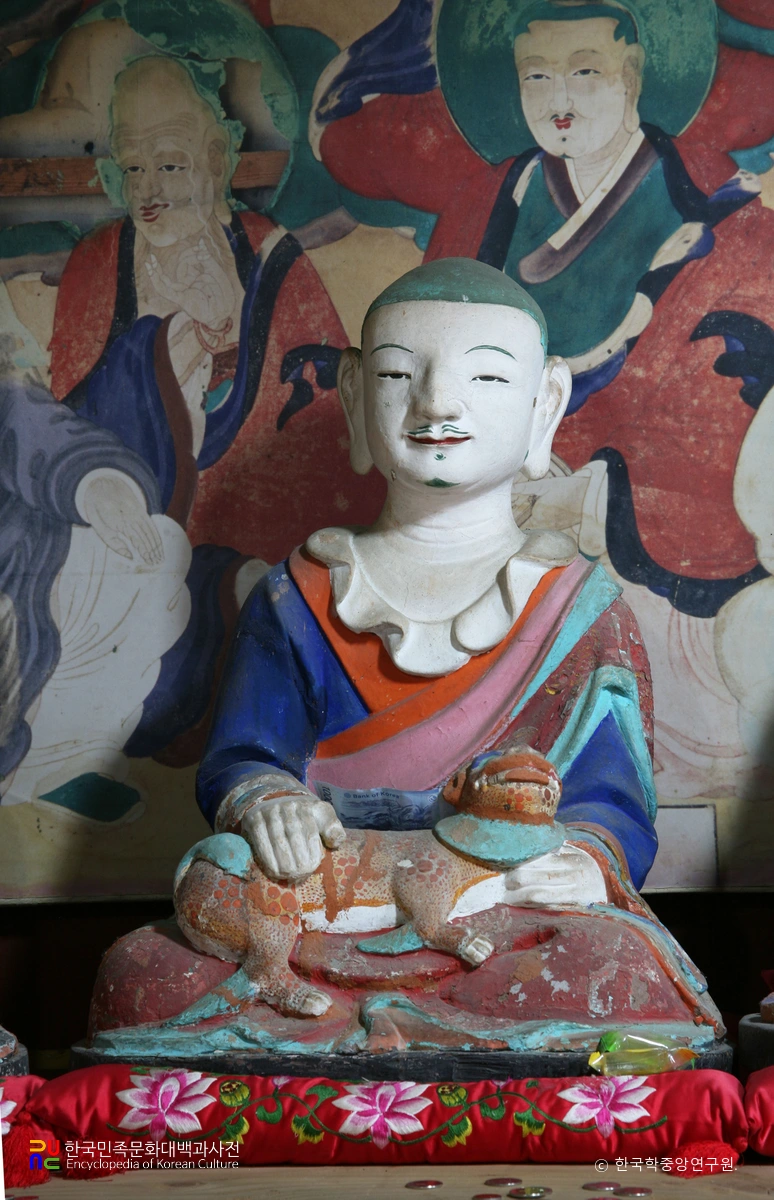 나주 다보사 영산전 소조십육나한좌상