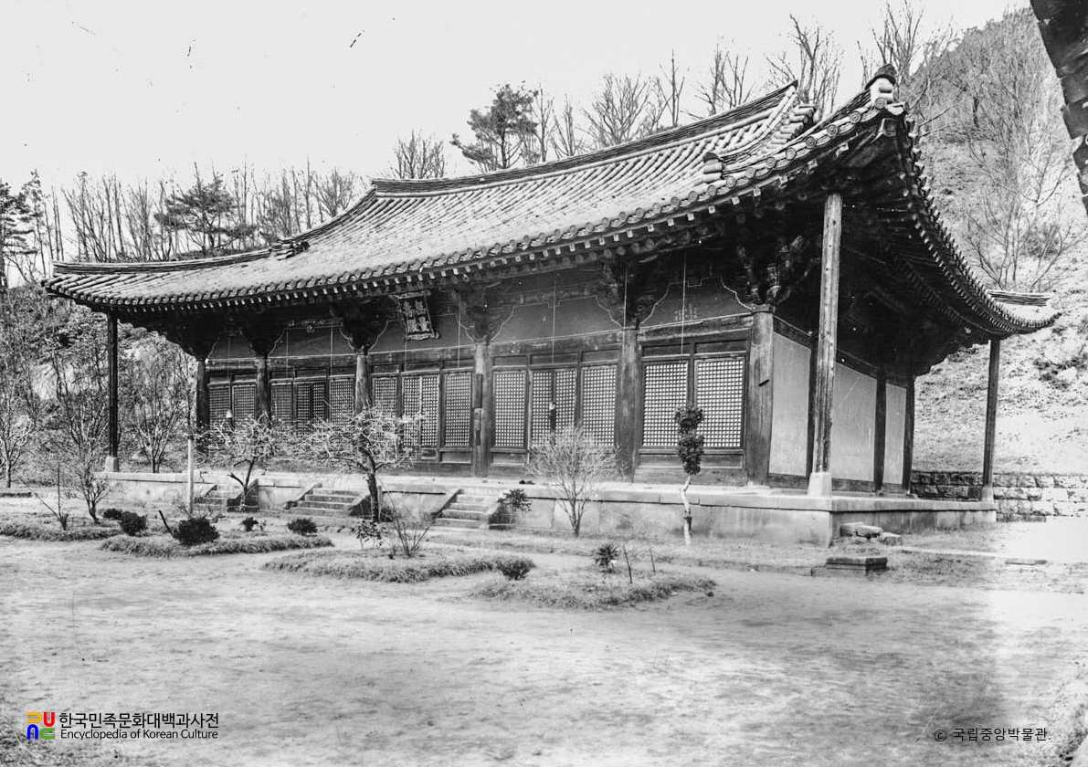 영주 부석사 무량수전 정측면