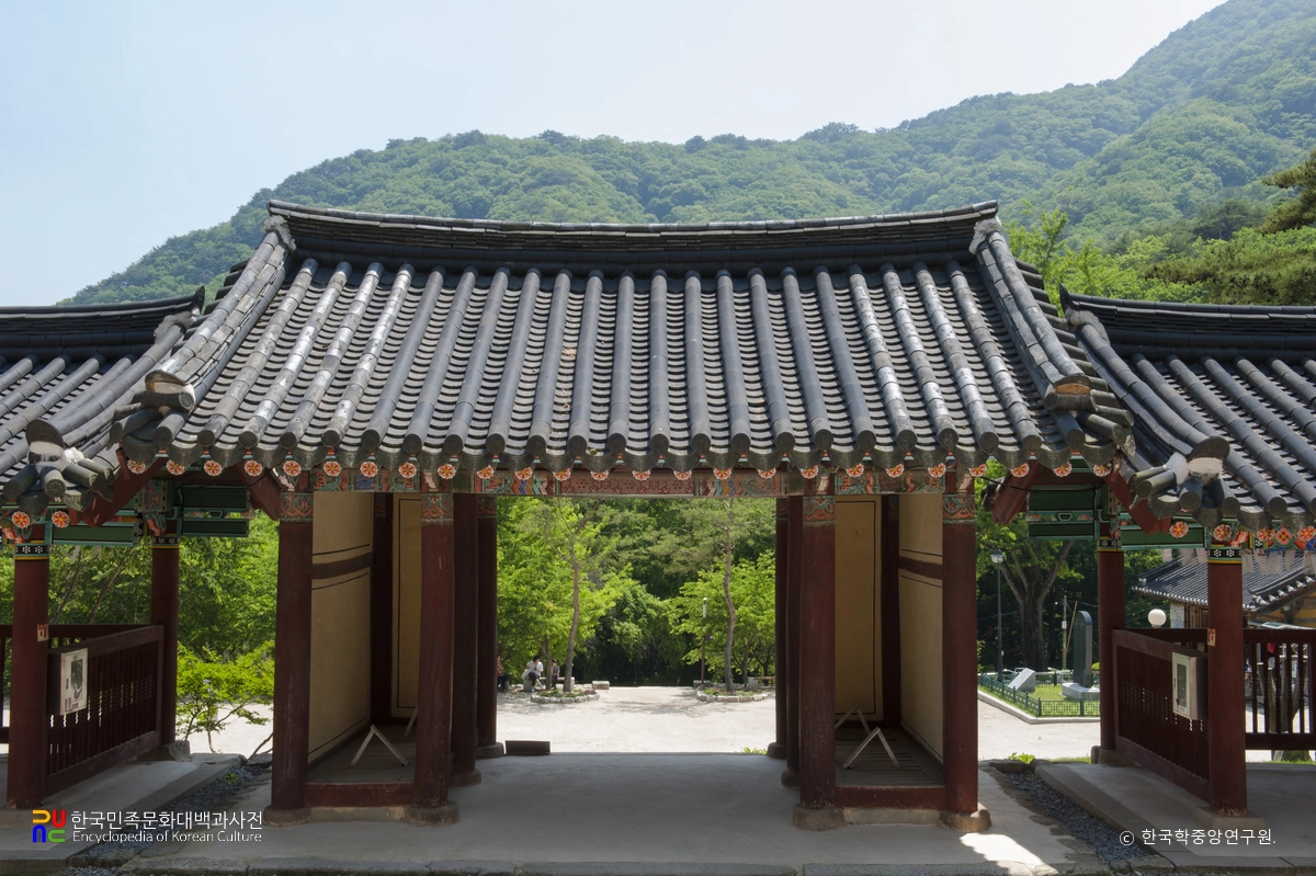 춘천 청평사 회전문