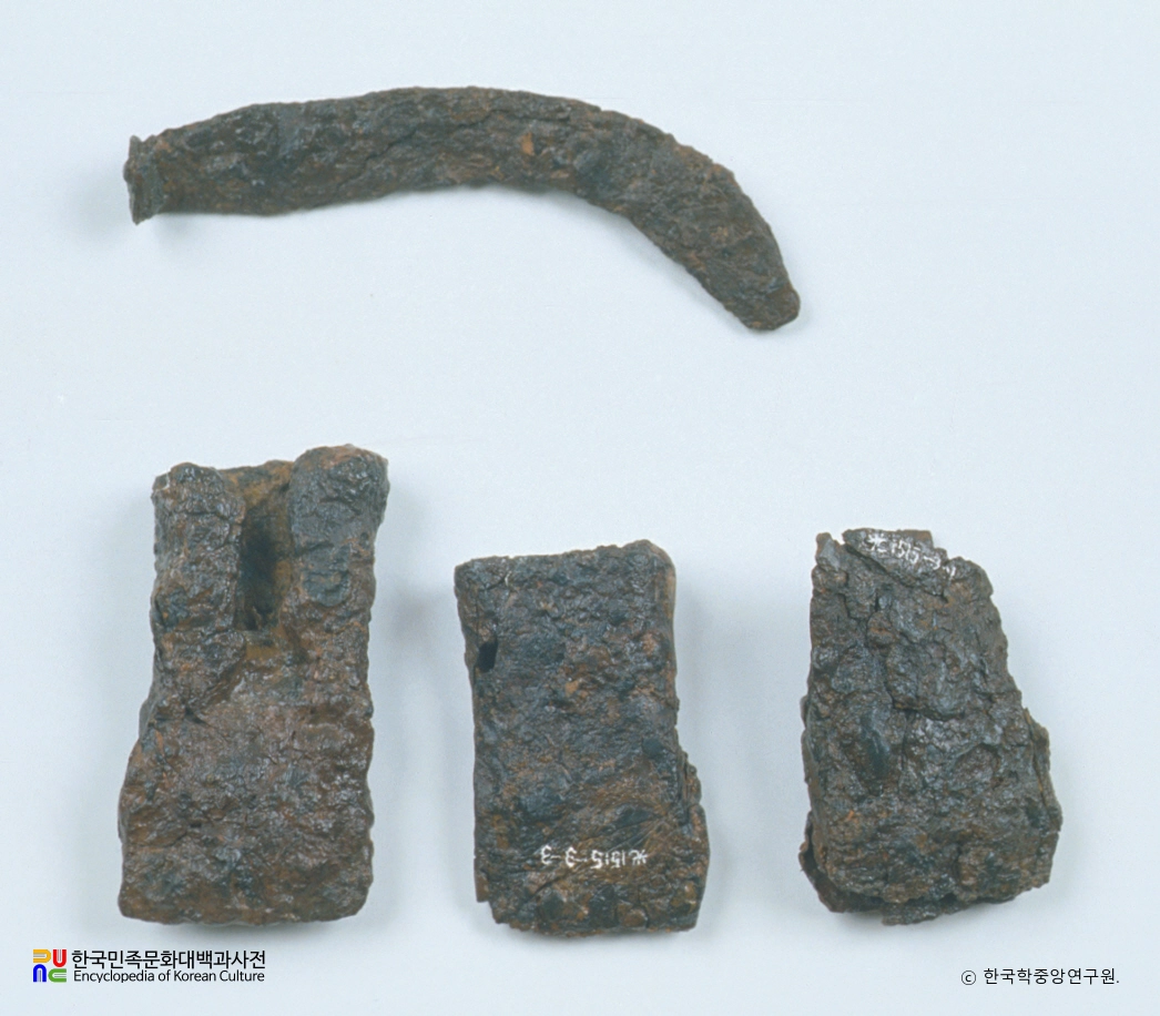 남원 초촌리 고분군 출토 유물