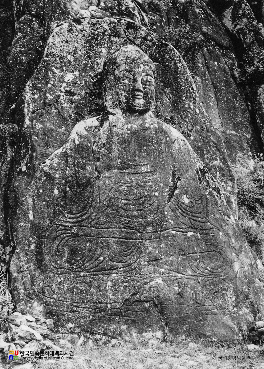 경주 남산 삼릉계 마애석가여래좌상