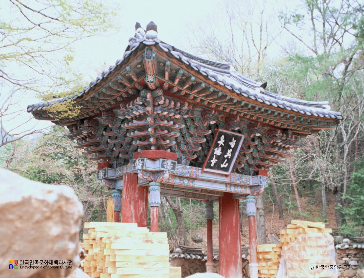 구례 천은사 중 일주문 정측면