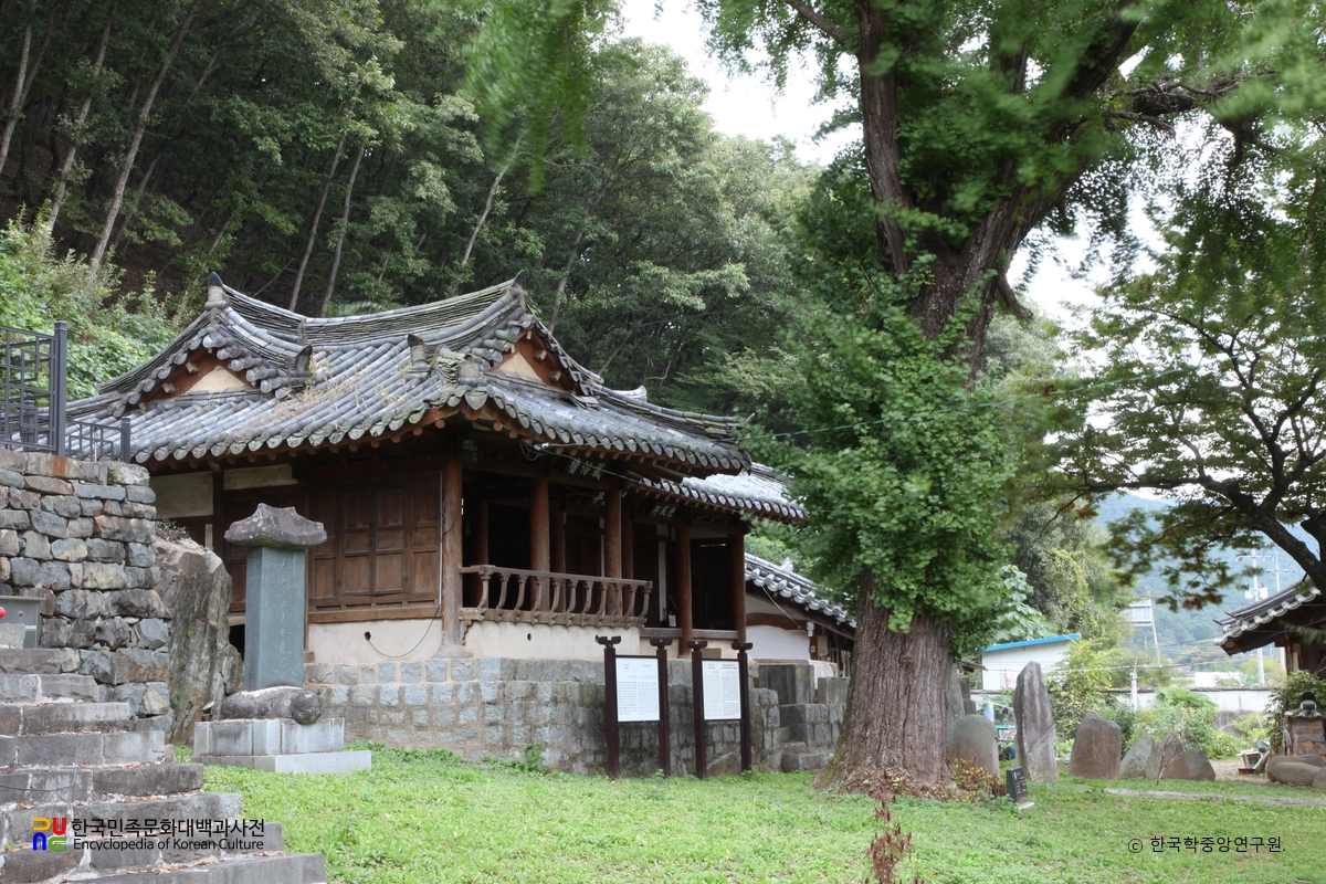 창녕 연암서원 전경