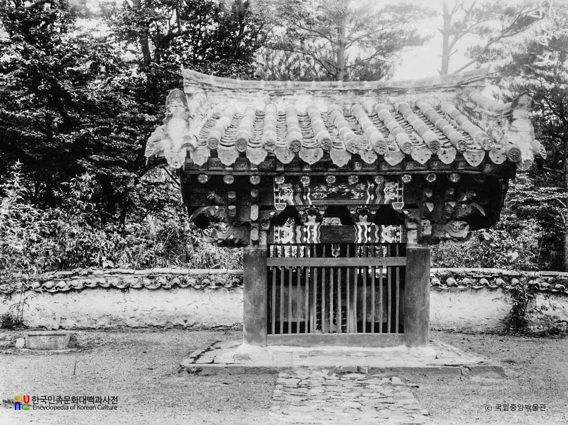 통영 한산도 제승당유허비 비각