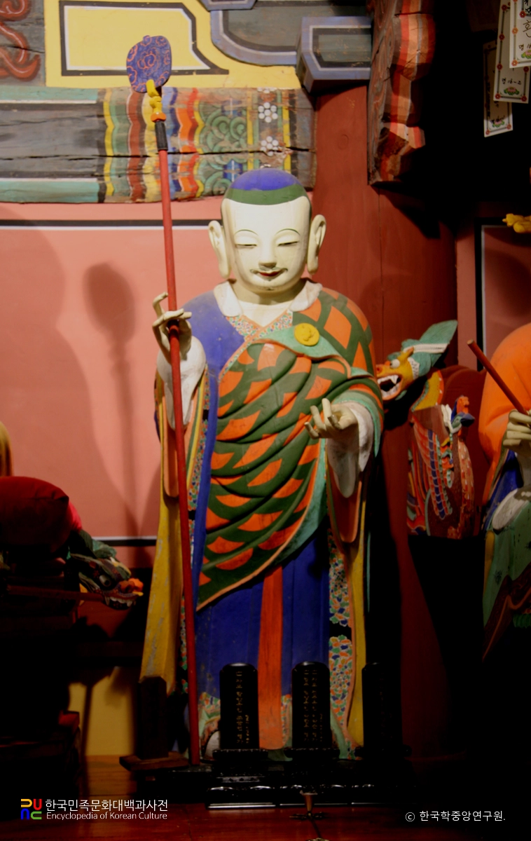 남해 용문사 목조지장시왕상