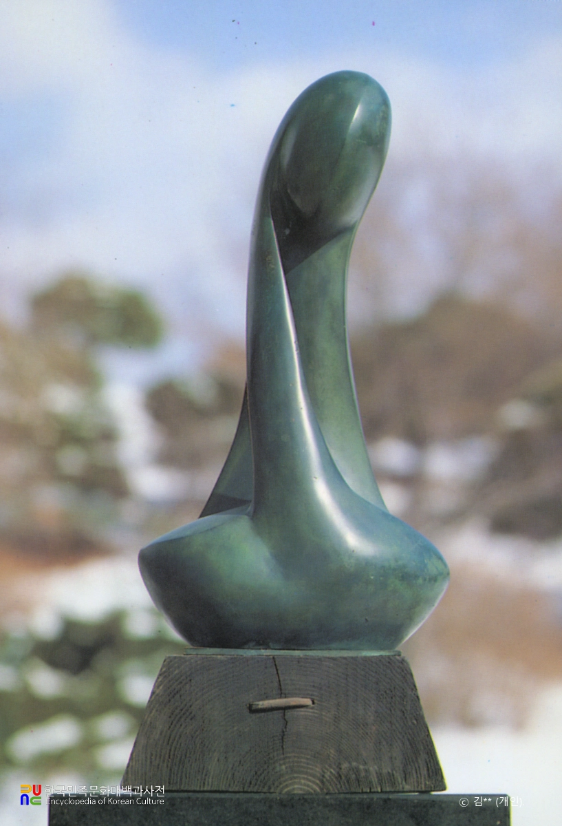 김정숙의 여인상
