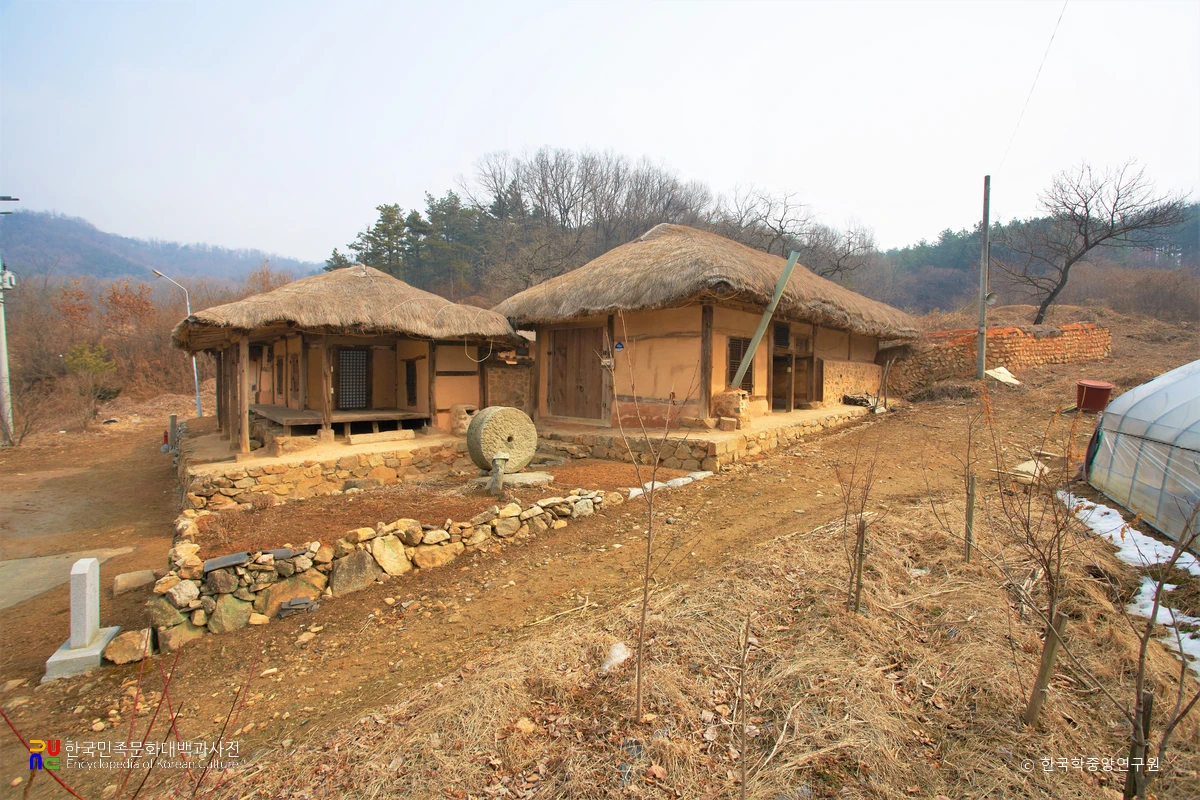 이천 어재연 고택 전경