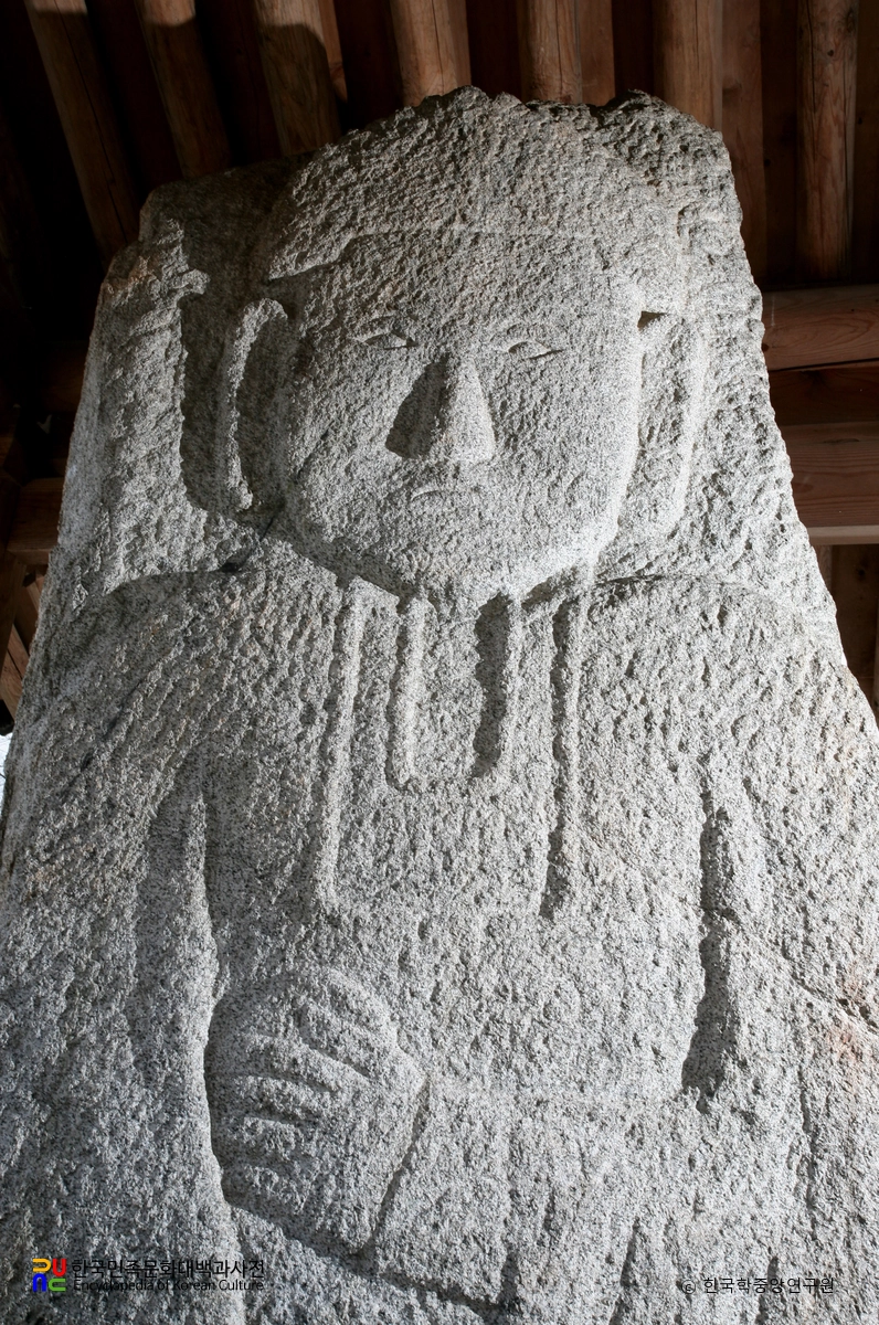 영암 학계리 석불입상