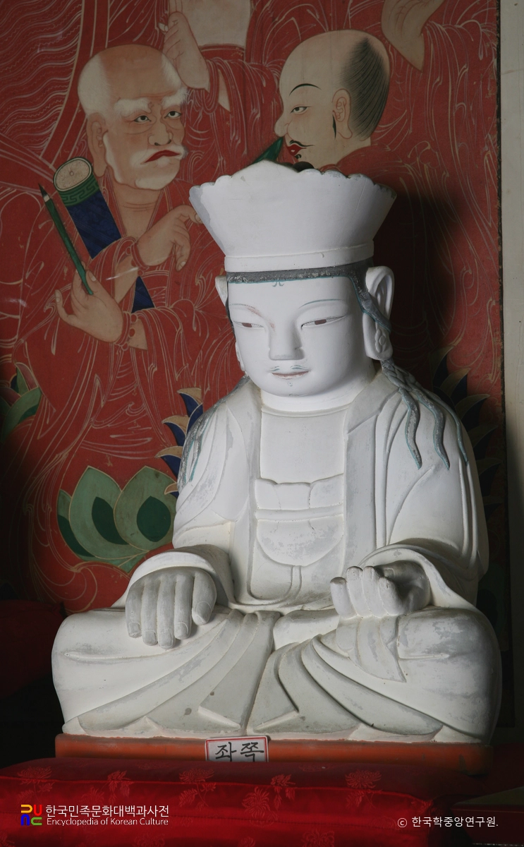 장안사 응진전 석조석가삼존십육나한상 / 제화갈라보살