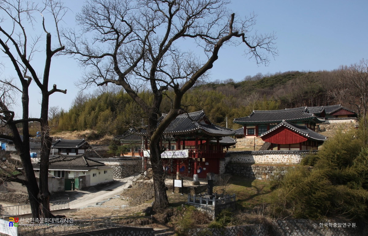 합천 초계향교 전경