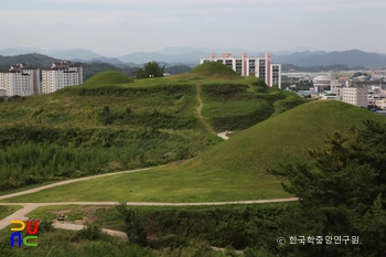 함안 말이산 고분군