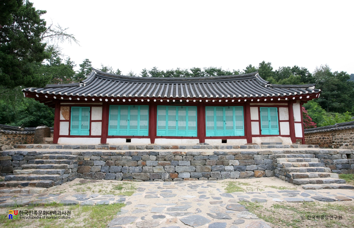 서천 비인향교 명륜당 정면