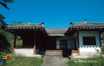 함양 구천서원 정면