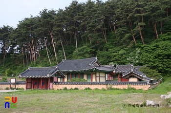 울진 운암서원 전경