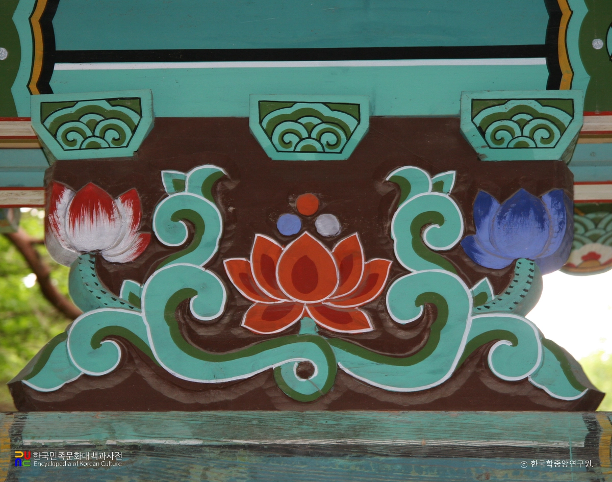 곡성 태안사 능파각의 기둥 문양