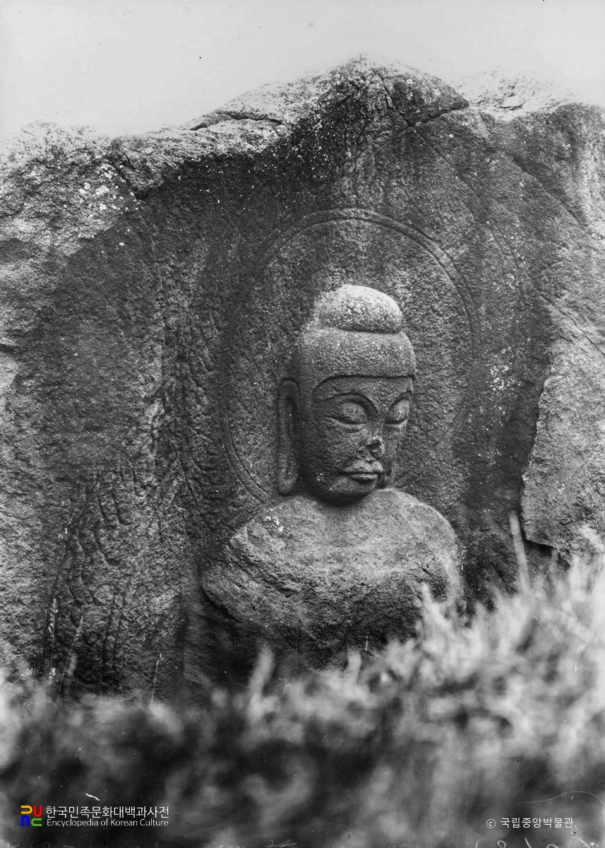 경주 굴불사지 석불상 동면