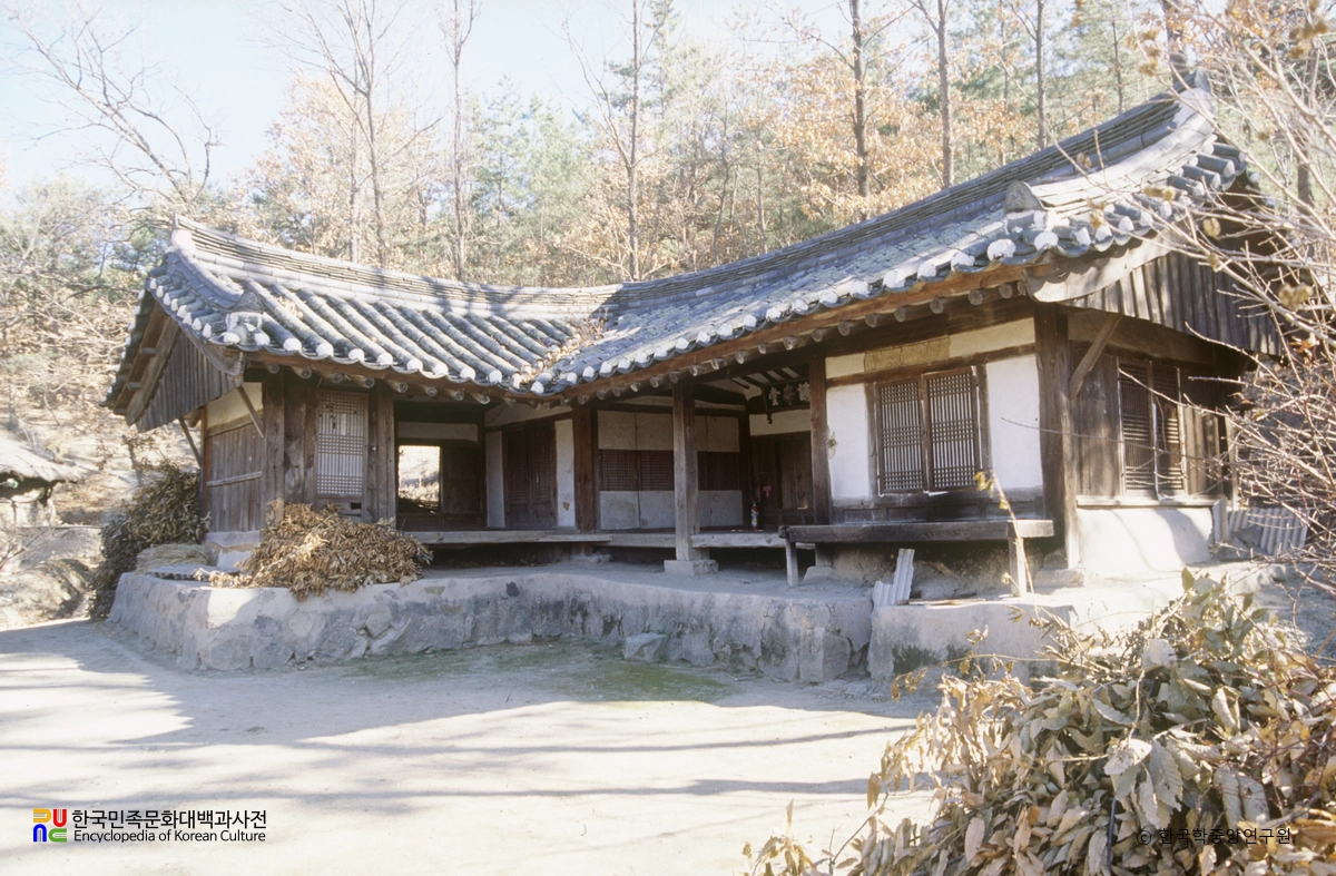 경주 양동마을 강학당