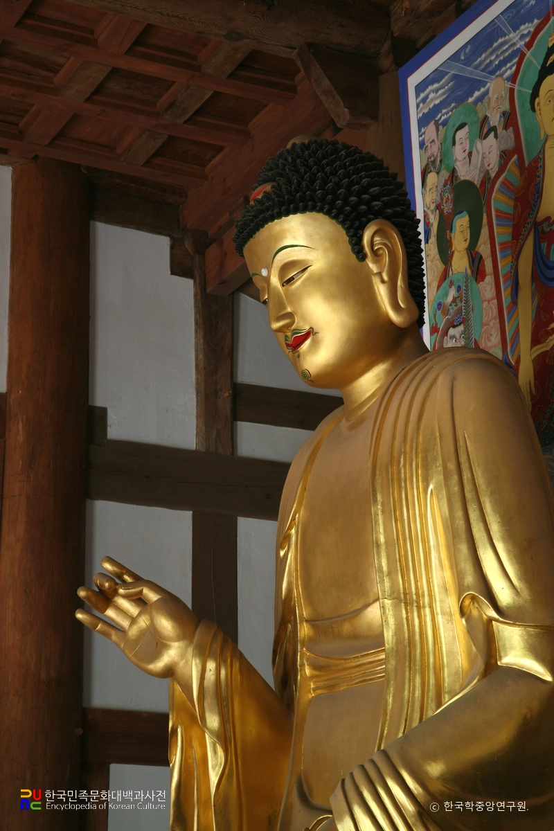 김제 귀신사 소조비로자나삼불좌상
