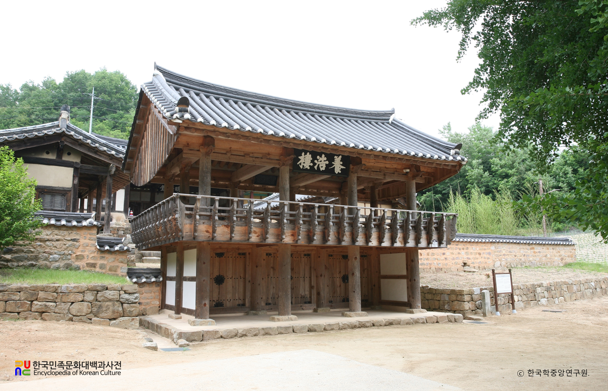 안동 예안향교 양호루 정측면