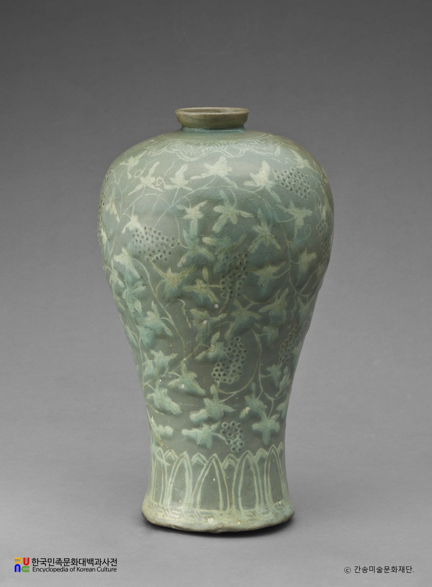 청자 상감포도동자문 매병