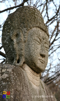 아산 평촌리 석조약사여래입상