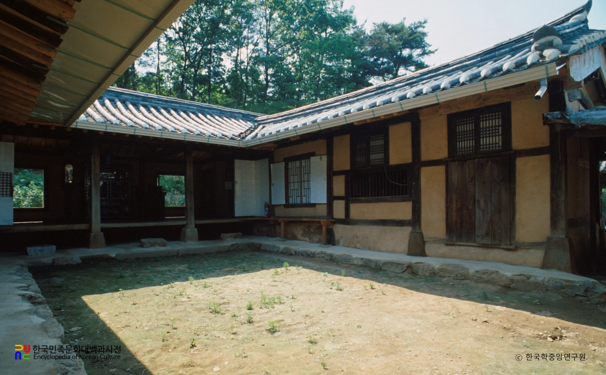 화성 정용채 가옥 안채