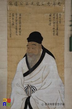 거제 반곡서원 중 우암사의 송시열 초상