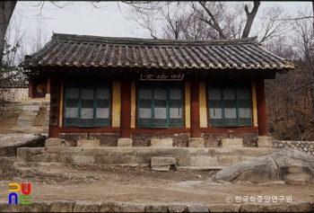 이천향교 명륜당 정면