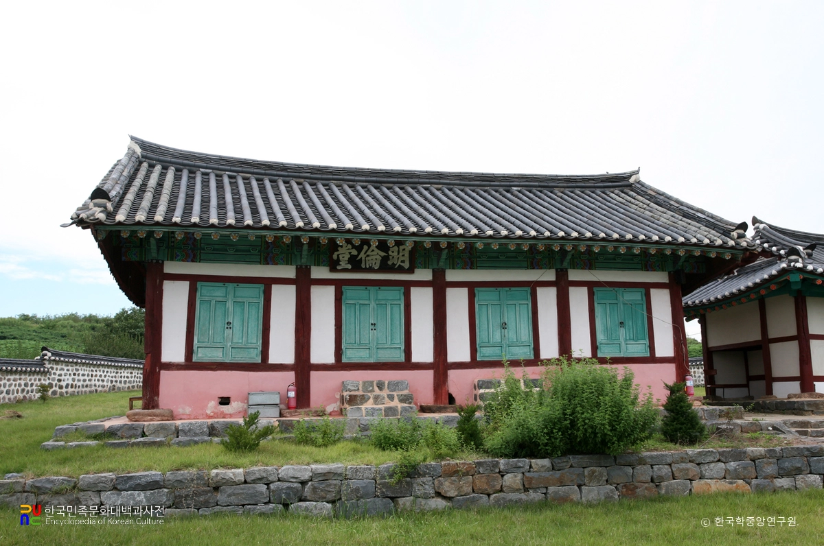 부여 석성향교 명륜당 정면