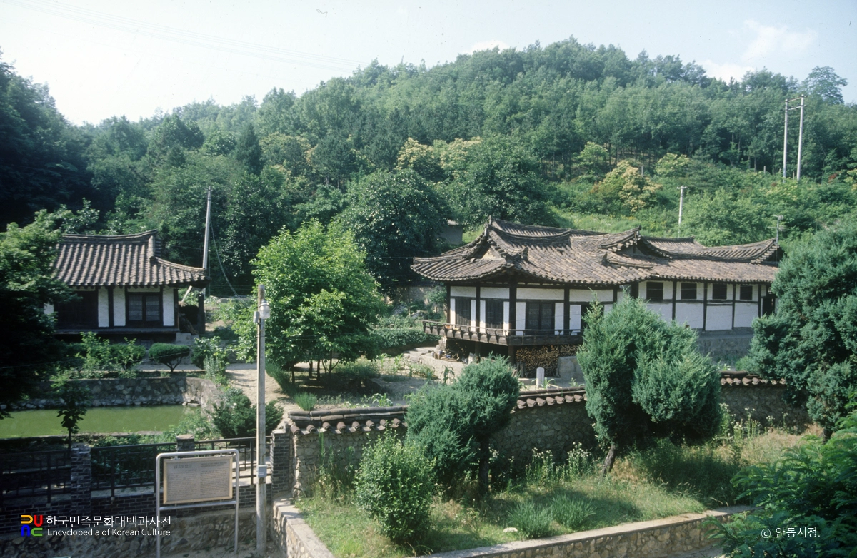 안동 고성이씨 탑동파 종택