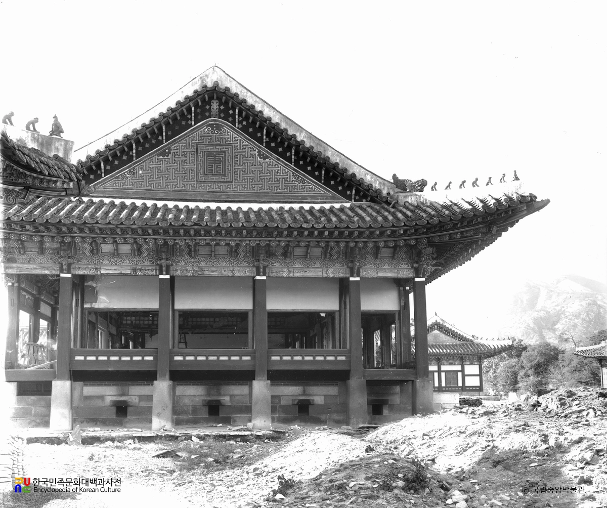 서울 경복궁 강녕전 측면