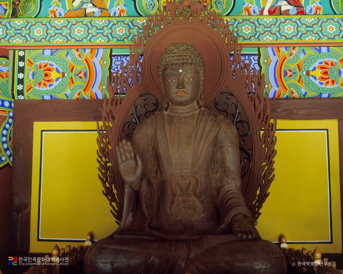 동해 삼화사 철조노사나불좌상