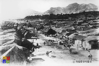 동대문에서 본 구한말 서울 시가