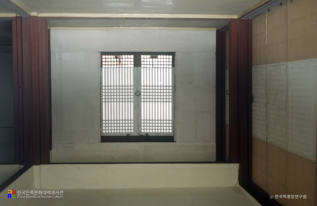 도배 / 덕수궁 준명당