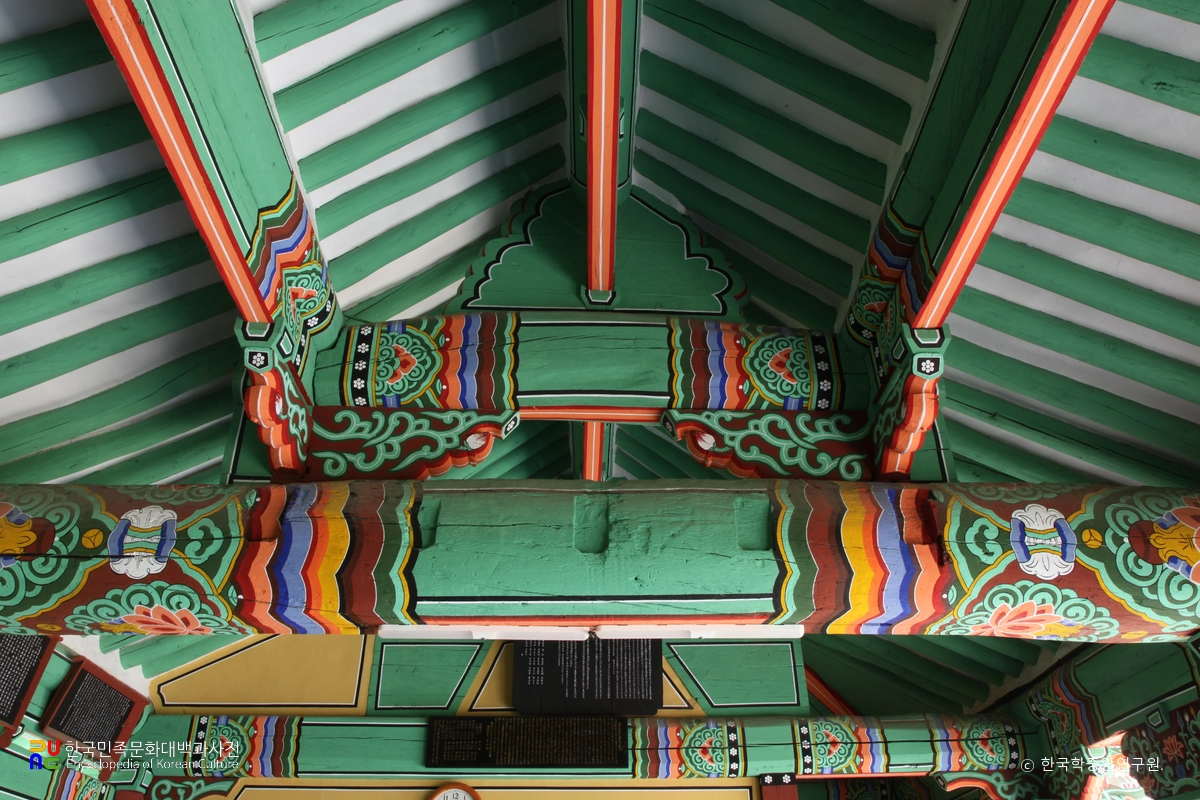 양산향교 명륜당 내부