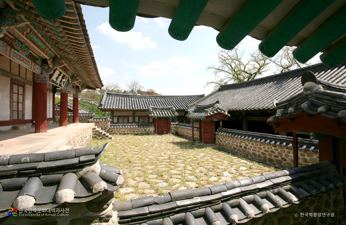 창평향교 / 삼문