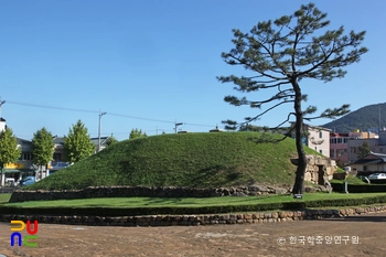 창녕 석빙고 전경