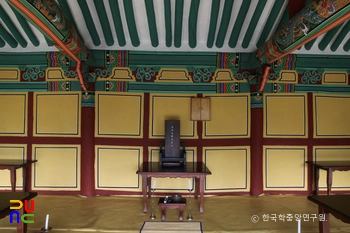 함안 함안향교 중 대성전 내부