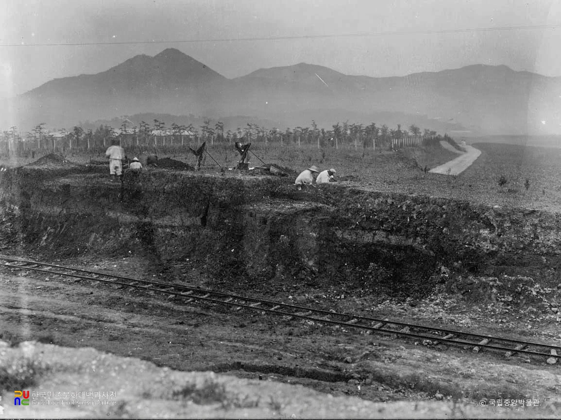 부산 동래 패총 전경