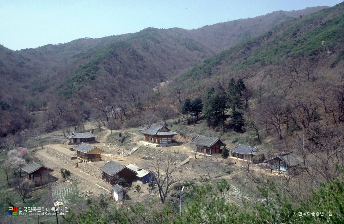예천 용문사 전경