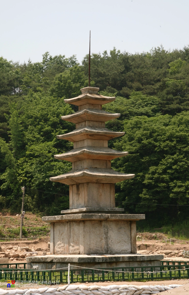 서산 보원사지 오층석탑