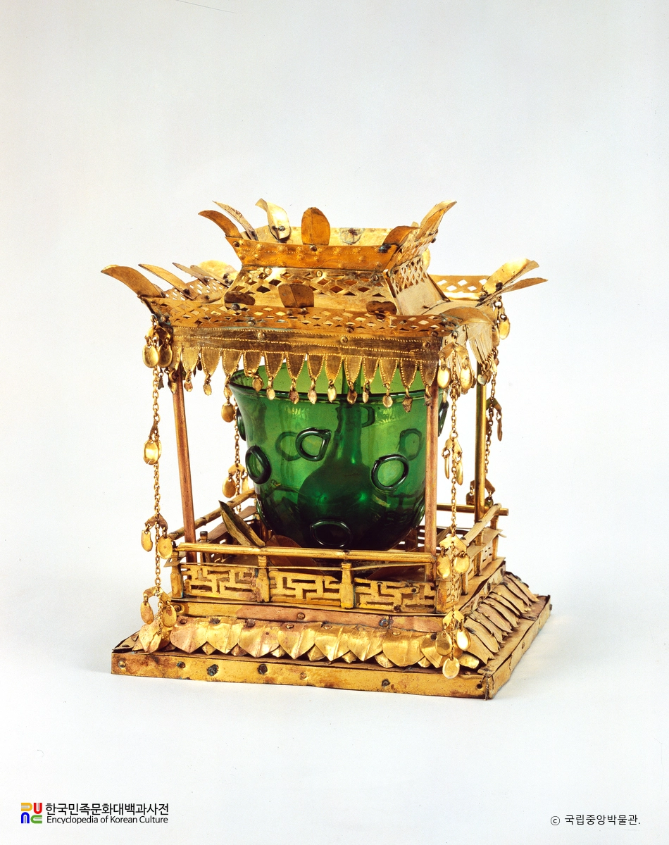 칠곡 송림사 오층전탑 사리장엄구 중 금동전각형 사리탑