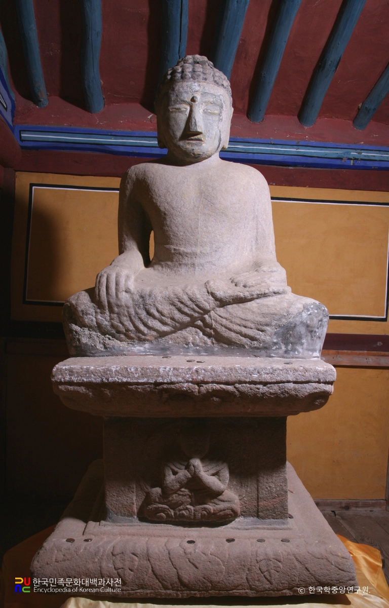 유가사 석조 여래 좌상