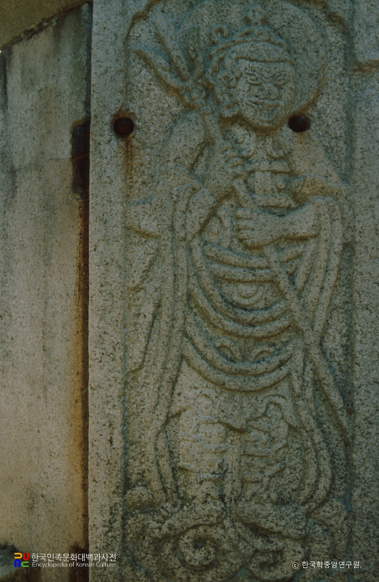 양산 통도사 금강계단 부조