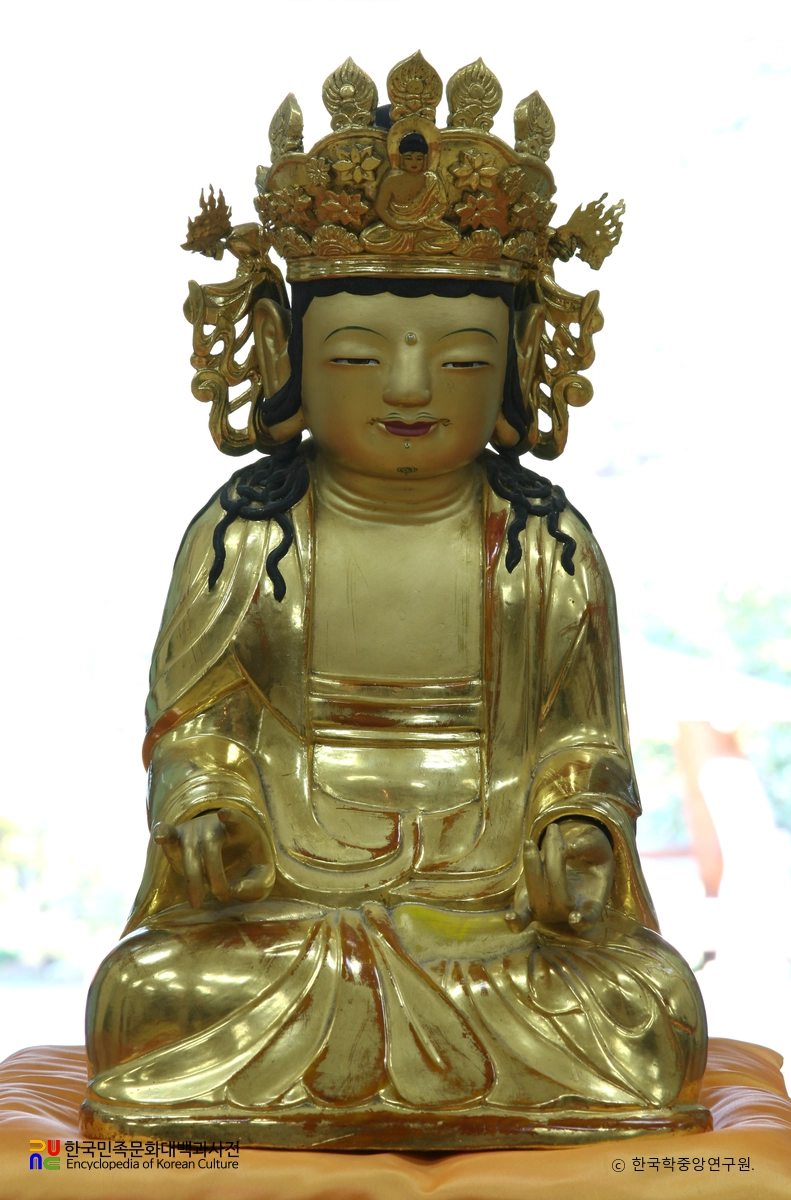 밀양 여여정사 목조관음보살좌상