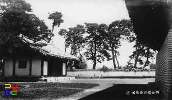 함남 함흥 본궁