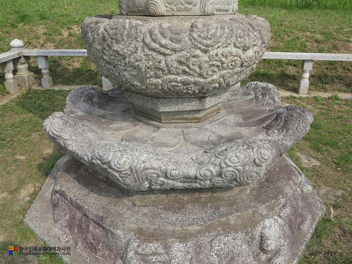 강릉 굴산사지 승탑 / 기단부