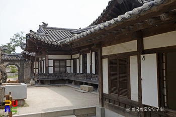 창덕궁 낙선재 뒤뜰