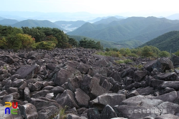 밀양 만어산 암괴류