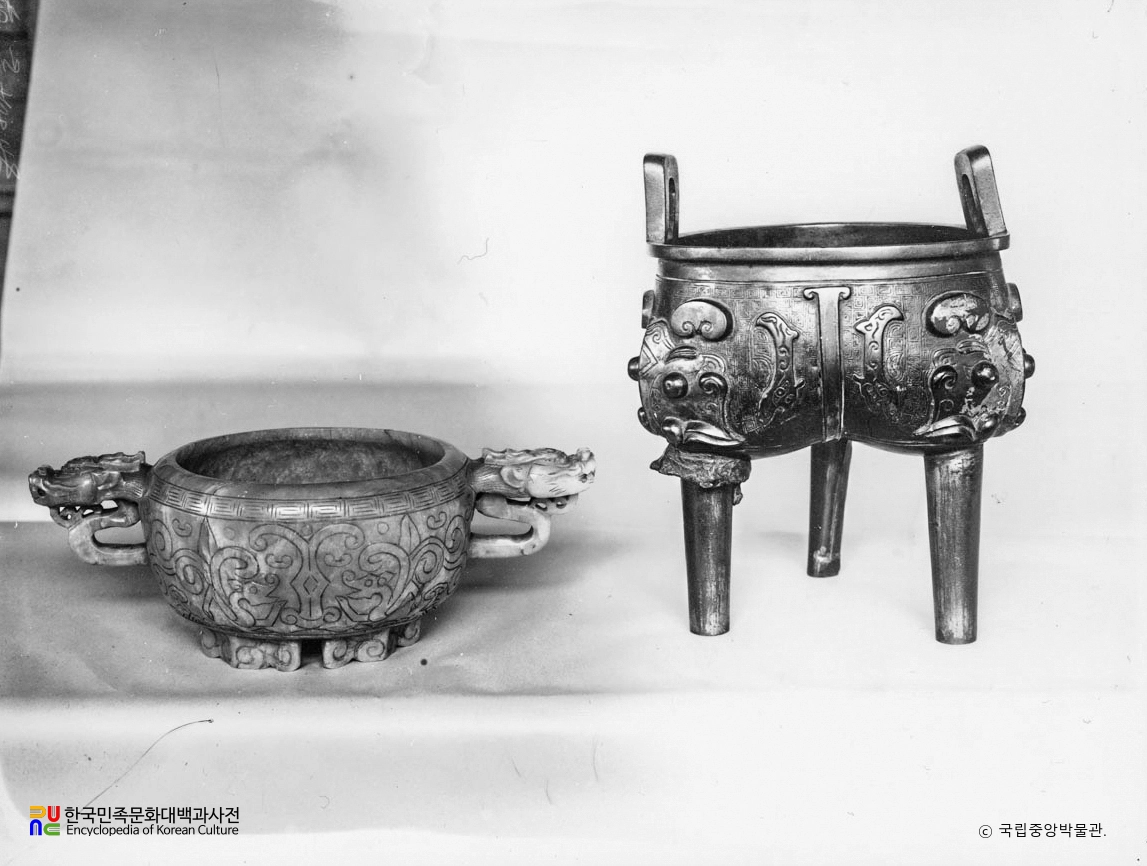 고성 유점사 금동정, 옥제 향로